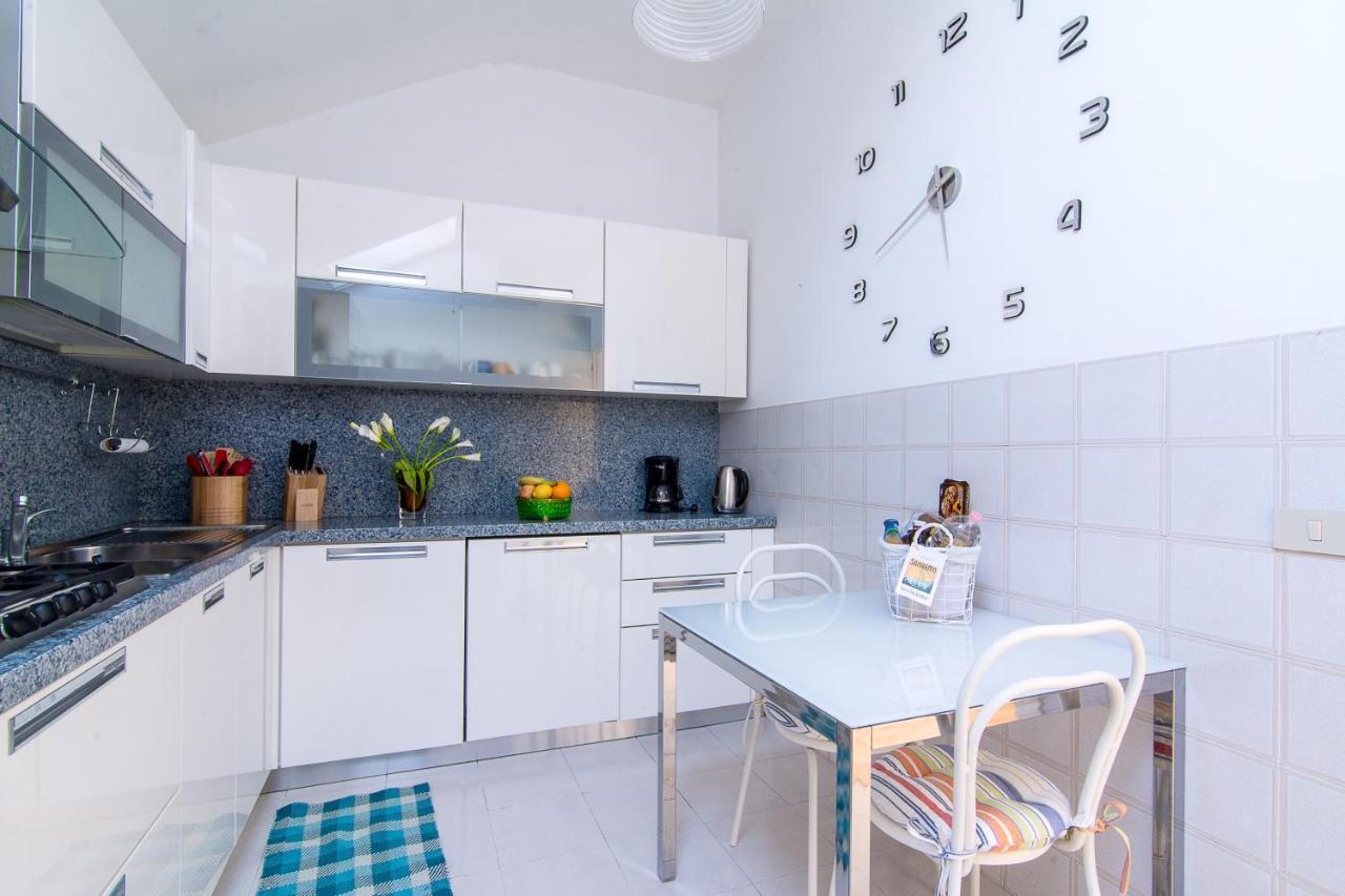 Penthouse Three Bedrooms 산레모 외부 사진